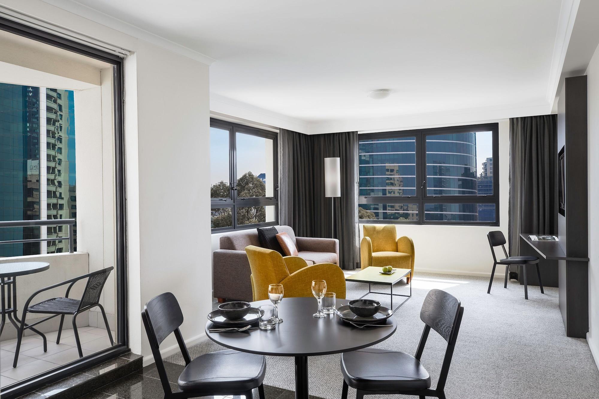 Mantra Parramatta Aparthotel Sydney Exterior foto