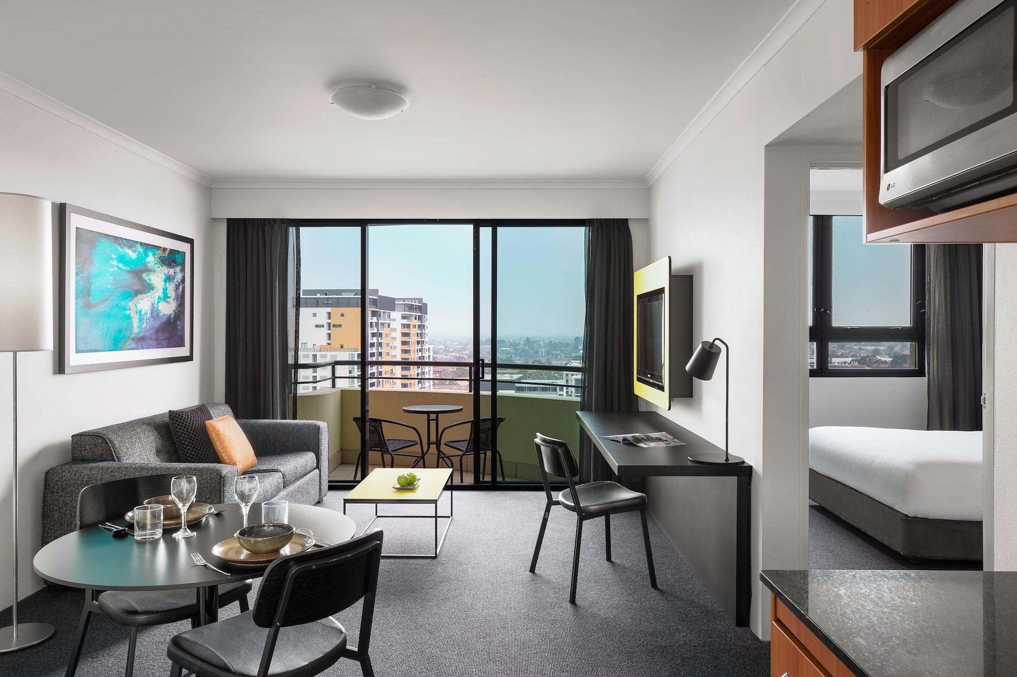 Mantra Parramatta Aparthotel Sydney Exterior foto