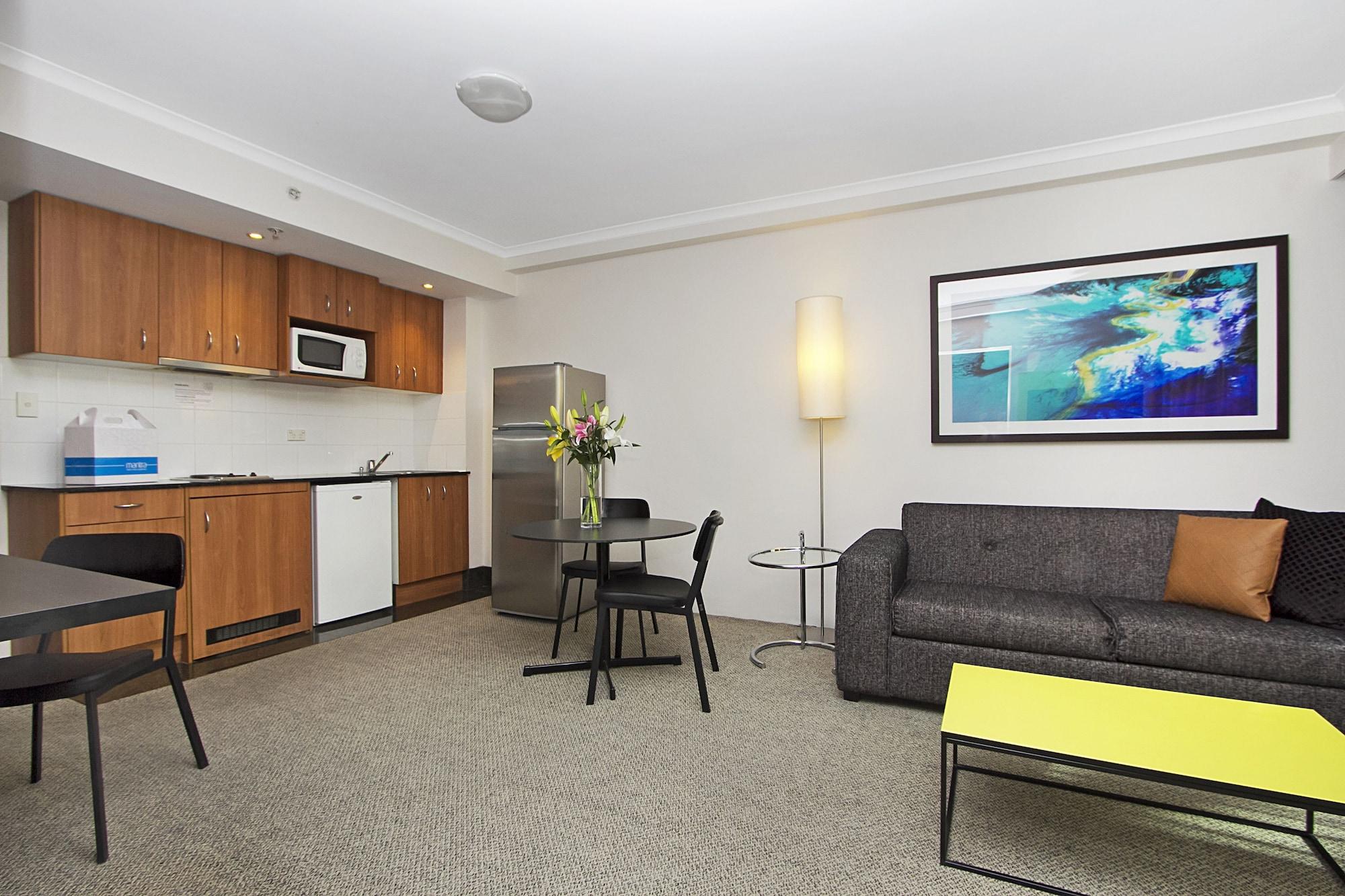 Mantra Parramatta Aparthotel Sydney Exterior foto