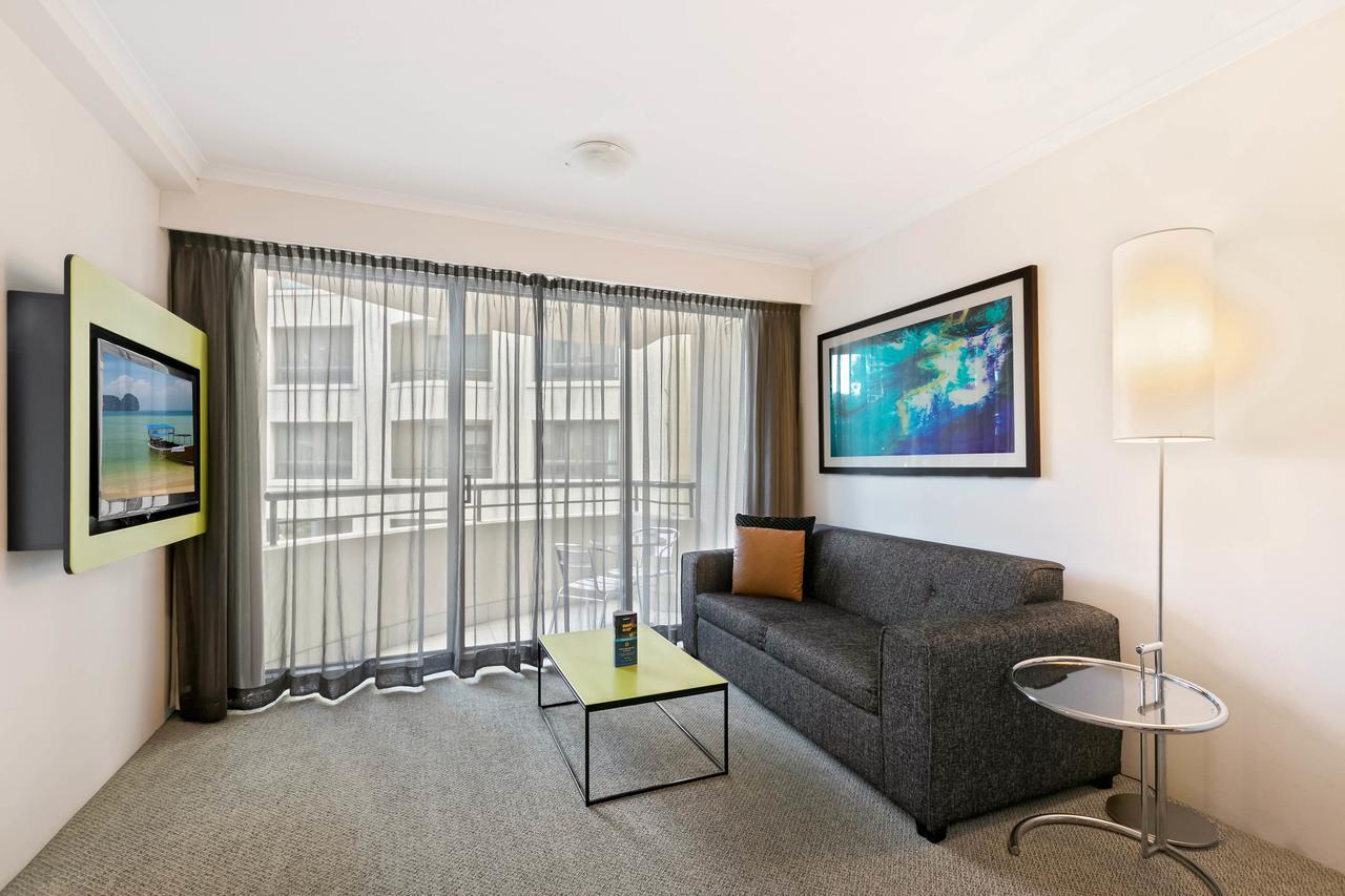Mantra Parramatta Aparthotel Sydney Exterior foto